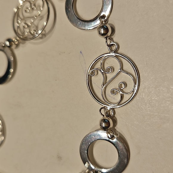 8" 925 Modern Design Silver Bracelet with Filigree Design - Picture 4 of 6